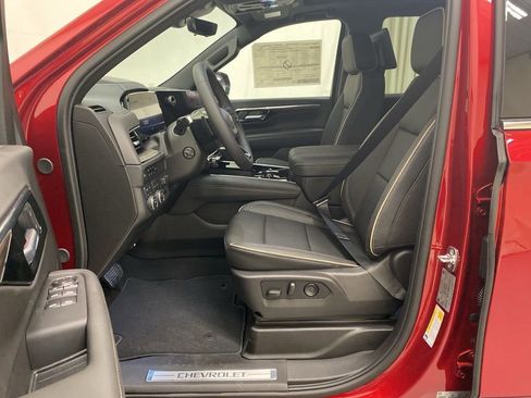 New 2025 Chevrolet Tahoe Premier image 14