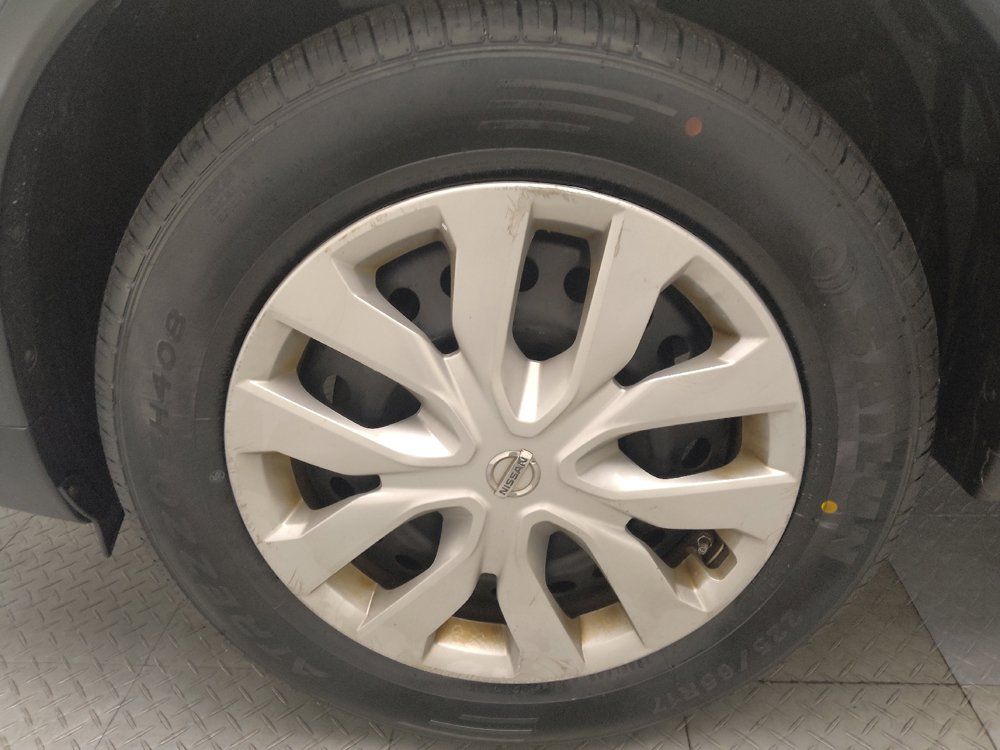 Used 2015 Nissan Rogue S AWD/4WD image 31