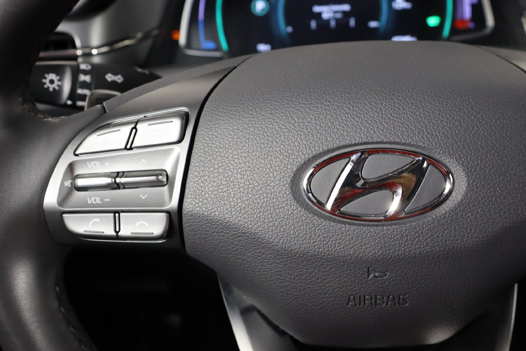 Used 2021 Hyundai Ioniq Limited FWD image 8