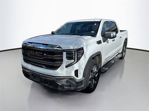 Used 2022 GMC Sierra 1500 SLT image 3