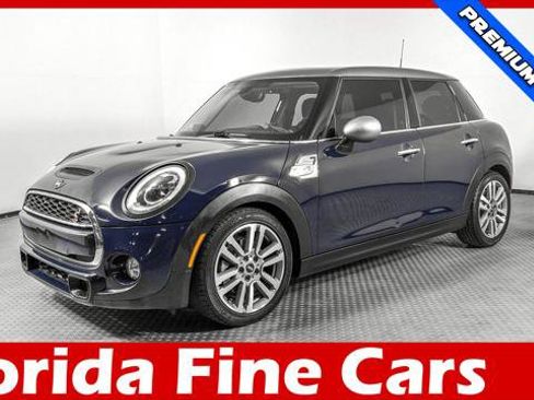 Used 2017 MINI Cooper S FWD image 1