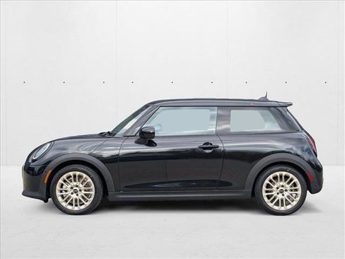 Used 2025 MINI Cooper S image 8