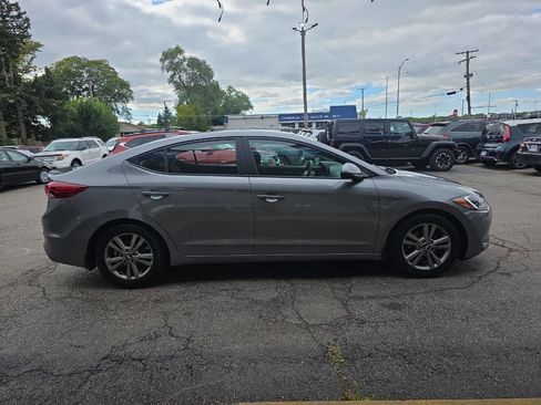 Used 2018 Hyundai Elantra Value Edition w/ Winter Weather Package image 24