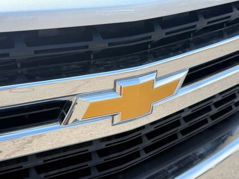 Used 2021 Chevrolet Silverado 1500 LT AWD/4WD image 34