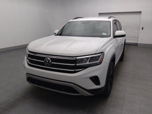 Used 2023 Volkswagen Atlas SE w/ Black Wheel Package FWD image 15