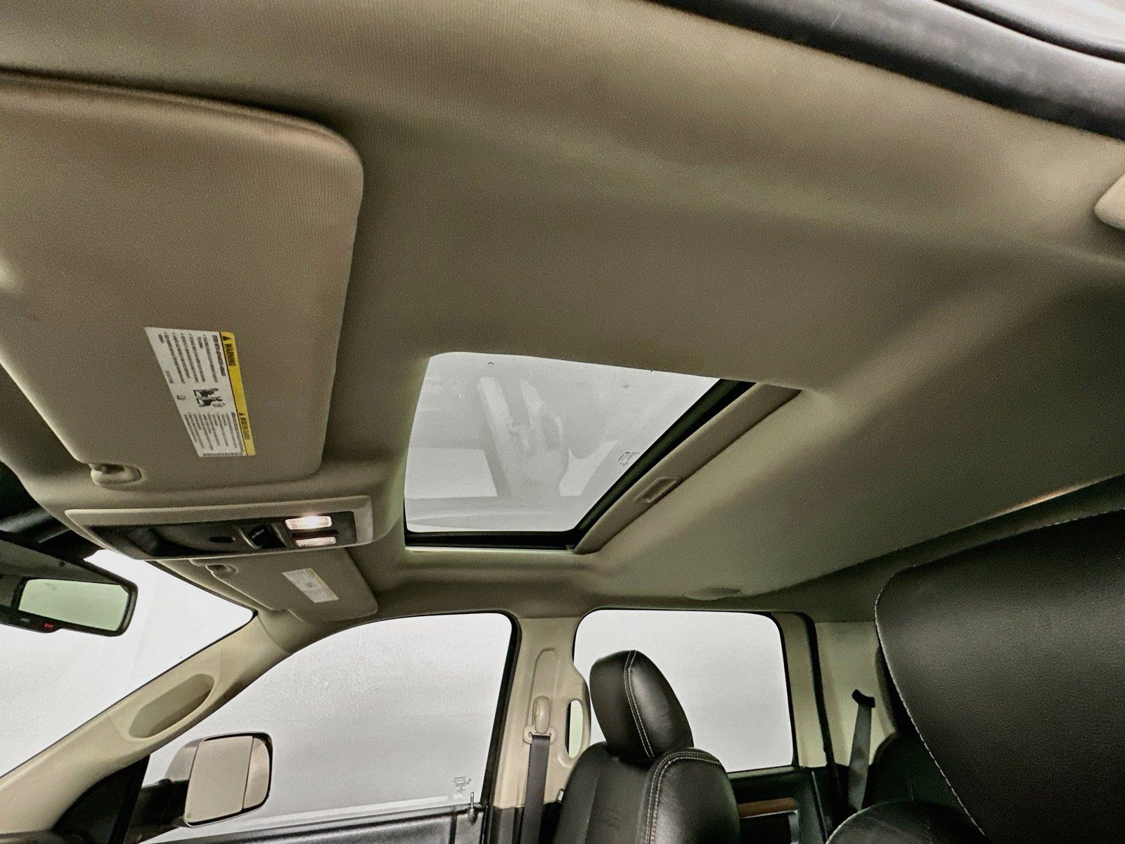 Used 2015 RAM 1500 Laramie w/ Convenience Group AWD/4WD image 24