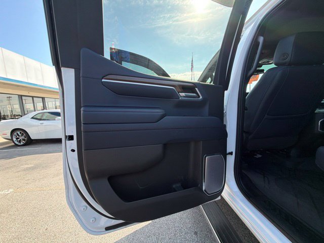 Used 2022 Chevrolet Silverado 1500 High Country w/ High Country Premium Package AWD/4WD image 35