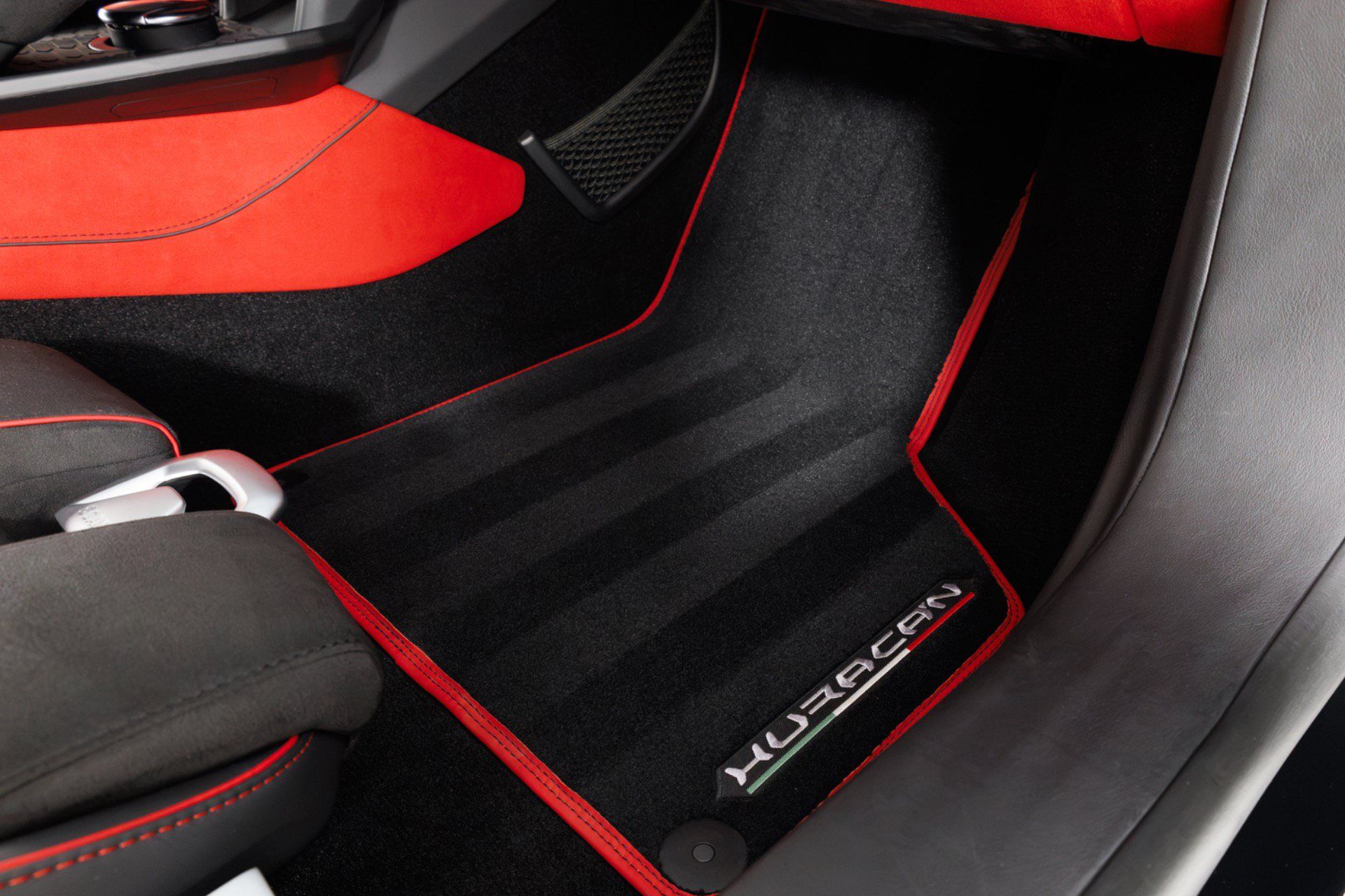 Used 2023 Lamborghini Huracan EVO RWD image 42