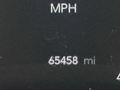 Used 2022 Chrysler Pacifica Touring-L image 56