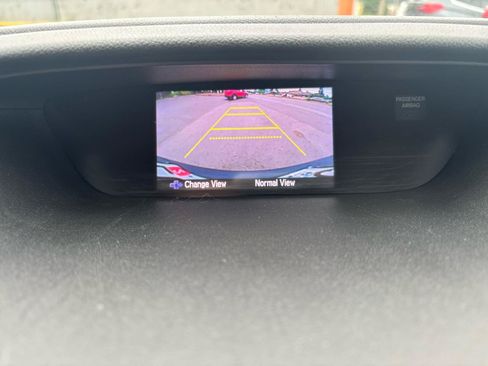 Used 2015 Honda CR-V LX image 8