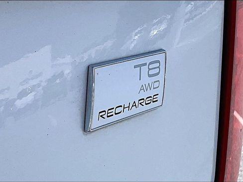 Used 2022 Volvo XC90 T8 Inscription w/ Advanced Package AWD/4WD image 24