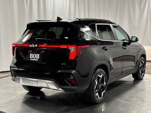 Certified 2024 Kia Seltos EX AWD/4WD image 10