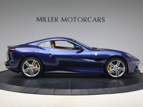 Certified 2022 Ferrari Portofino M image 29