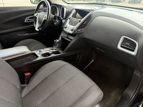 Used 2016 Chevrolet Equinox LT FWD image 9