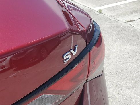 Used 2024 Nissan Sentra SV FWD image 14