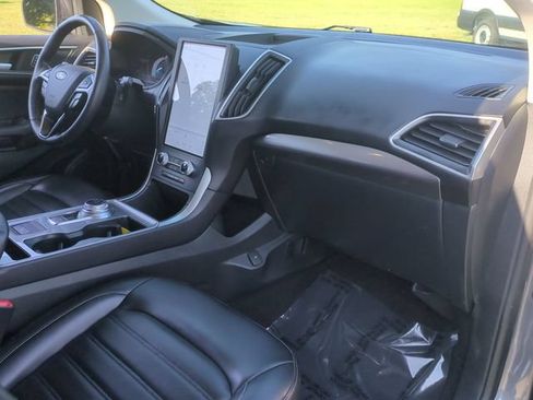 Used 2024 Ford Edge SEL AWD/4WD image 35