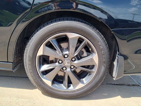 Used 2023 Honda Odyssey Elite image 18