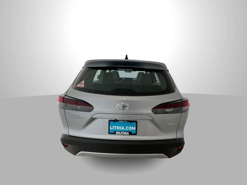New 2026 Toyota Corolla Cross L image 7
