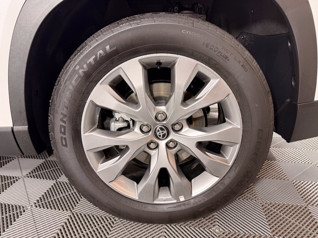 Certified 2026 Toyota Grand Highlander AWD image 17