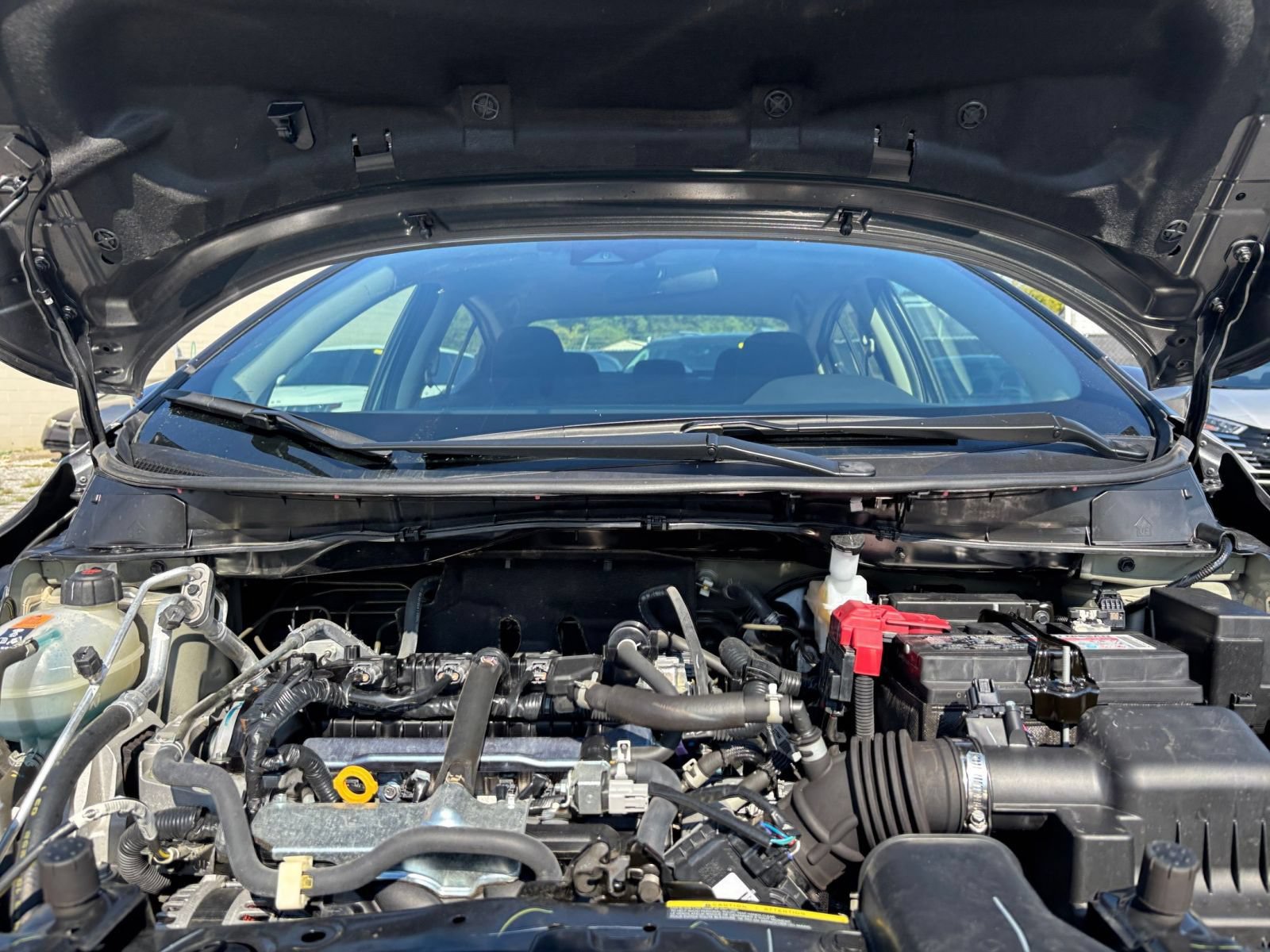Used 2025 Nissan Versa SV FWD image 29