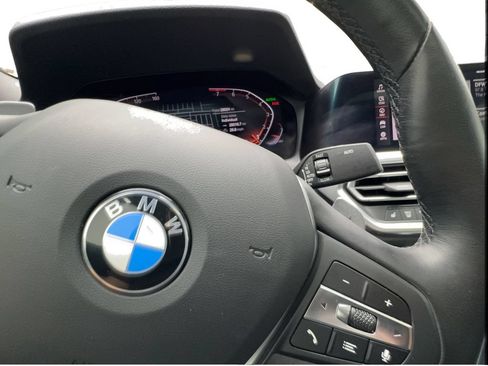 Used 2022 BMW 230i Coupe w/ Premium Package 2 RWD image 39