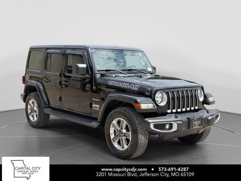 Used 2022 Jeep Wrangler Unlimited Sahara w/ Cold Weather Group AWD/4WD image 1