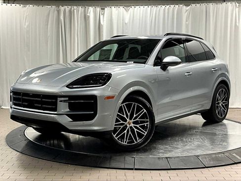New 2026 Porsche Cayenne AWD/4WD image 1