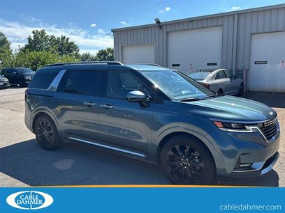 Used 2024 Kia Carnival SX