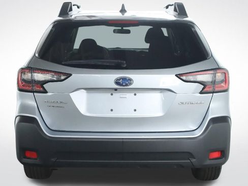 Used 2024 Subaru Outback Premium AWD/4WD image 44