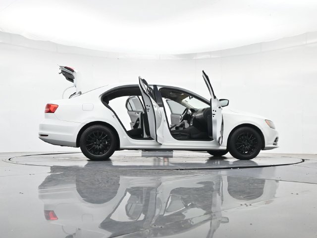 Used 2015 Volkswagen Jetta S FWD image 53