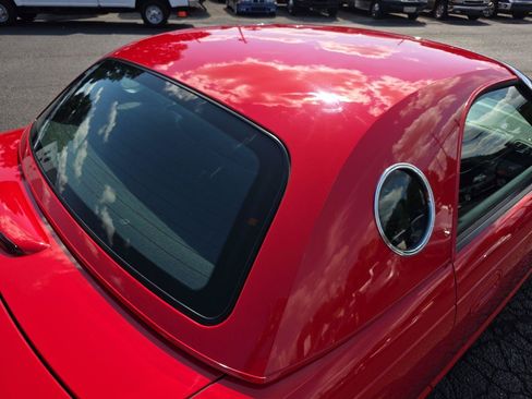 Used 2002 Ford Thunderbird RWD image 24
