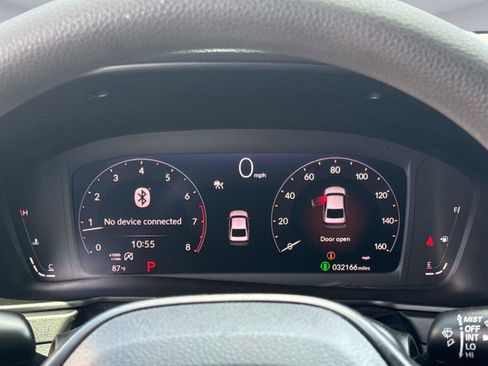 Certified 2023 Honda Accord EX image 28