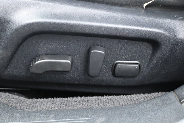 Used 2016 Subaru Outback 2.5i Limited AWD/4WD image 12