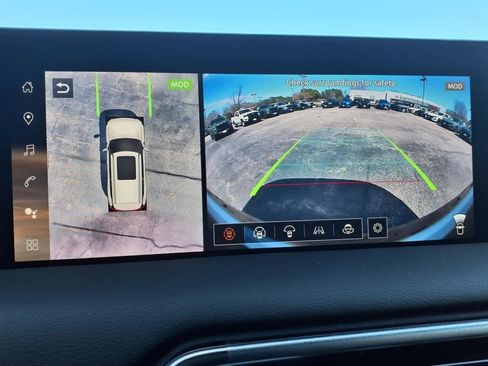 New 2025 Nissan Armada SL w/ Captain's Chari Seat Package image 15