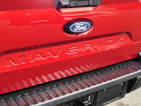 Used 2026 Ford Maverick Lariat w/ 4K Tow Package AWD/4WD image 41