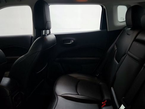 Used 2019 Jeep Compass Limited AWD/4WD image 23