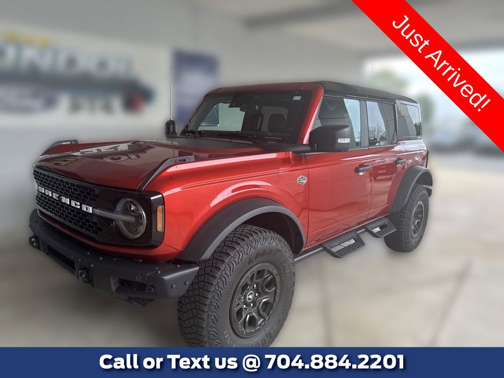 Used 2024 Ford Bronco Wildtrak AWD/4WD image 1