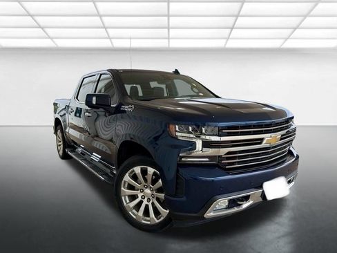 Used 2021 Chevrolet Silverado 1500 High Country w/ Technology Package RWD image 1