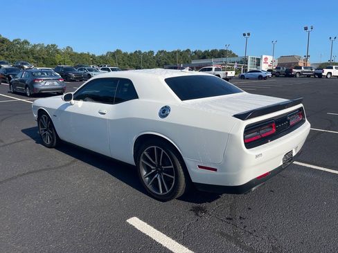 Used 2023 Dodge Challenger R/T image 14