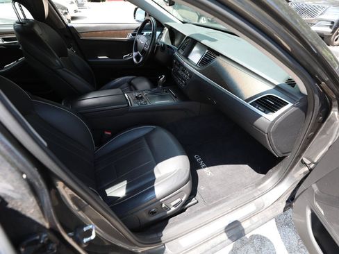 Used 2017 Genesis G80 3.8 w/ Option Group 03 AWD/4WD image 10