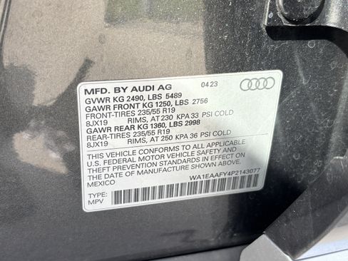 Used 2023 Audi Q5 2.0T Premium Plus w/ Premium Plus Package AWD/4WD image 37