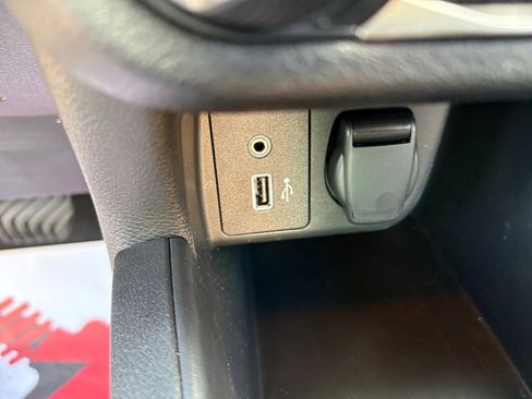 Used 2025 Nissan Versa S w/ S Plus Package FWD image 19