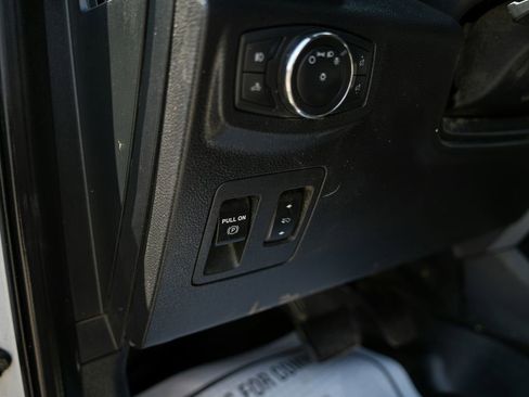 Used 2019 Ford F150 XLT w/ Equipment Group 302A Luxury AWD/4WD image 20
