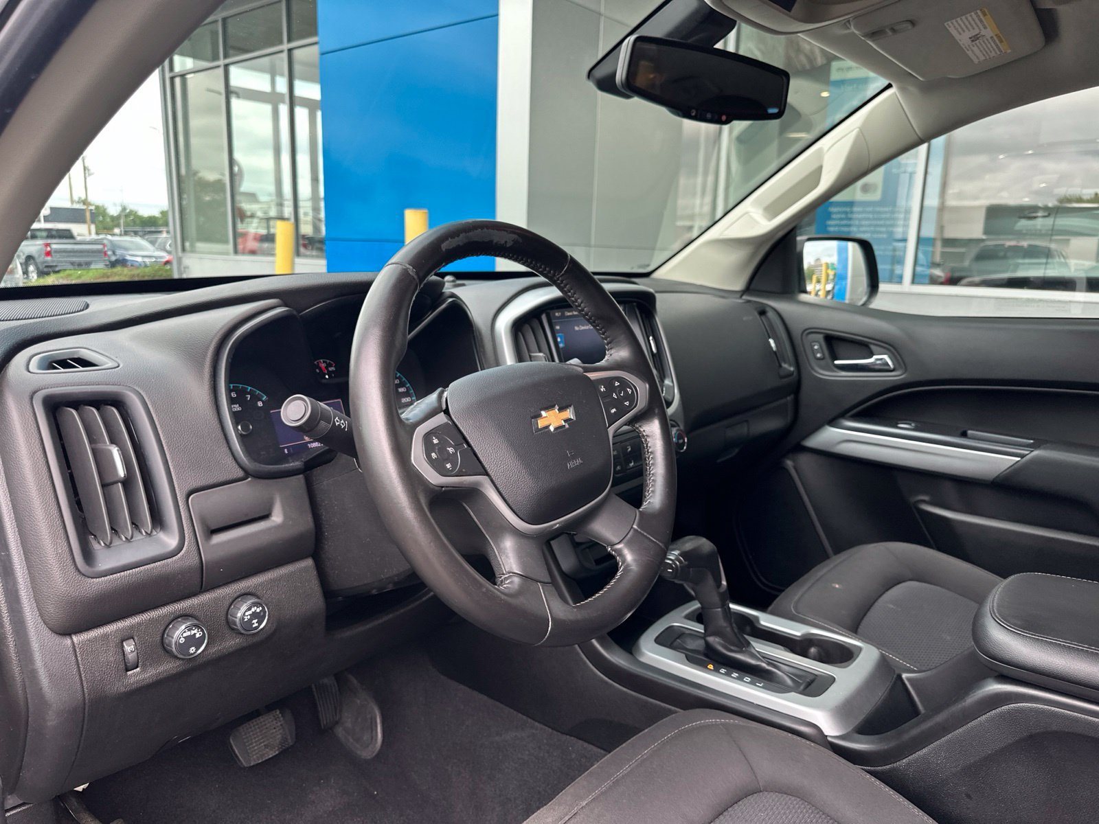 Used 2019 Chevrolet Colorado LT AWD/4WD image 18