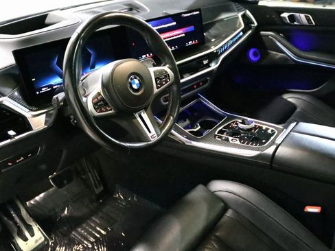 Used 2024 BMW X7 M60i image 39