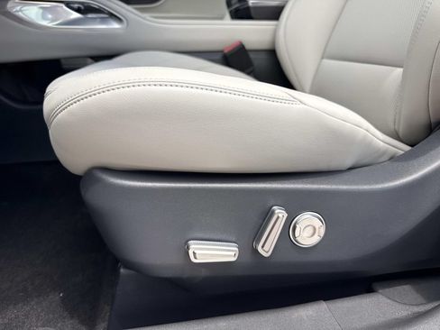 New 2026 Lincoln Nautilus Premier AWD/4WD image 20