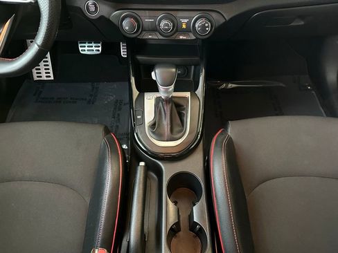 Used 2021 Kia Forte GT image 21