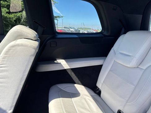 Used 2017 Mercedes-Benz GLS 450 4MATIC image 39