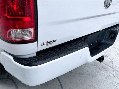 Used 2016 RAM 1500 Express image 24