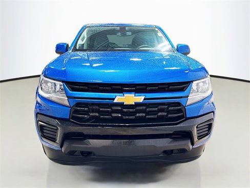 Used 2021 Chevrolet Colorado W/T w/ Custom Special Edition image 3